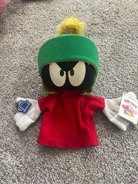 Warner Bros. 1994 Marvin the Martian Plush Hand Puppet - Green & Red